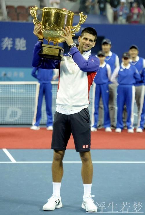 德约强势晋级迈阿密半决赛 生涯100冠近在咫尺 德约强势晋级迈阿密半决赛 生涯100冠近在咫尺